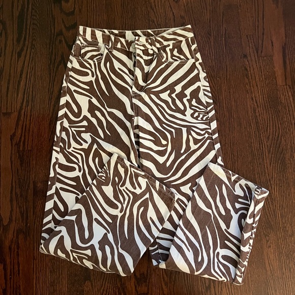 Zebra printed jeans - Picture 2 of 3